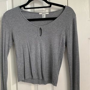 Long sleeve gray shirt